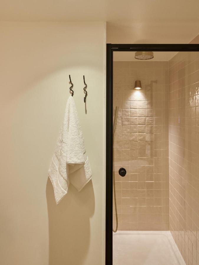 No 42 By Guesthouse, Margate Bagian luar foto